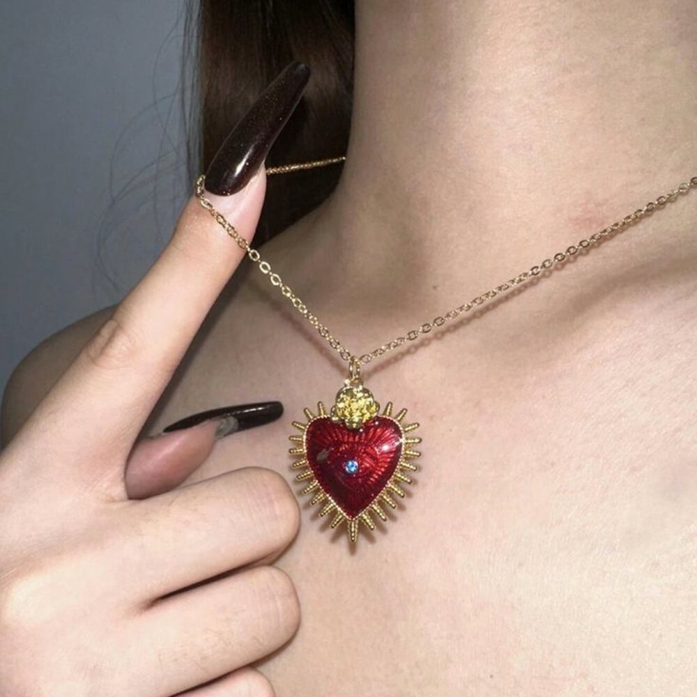 Gothic Gold & Red Heart Pendant Necklace, NWT
